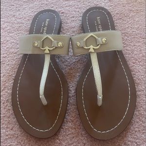 Brand new Kate spade sandals flip flop nude beige 7.5